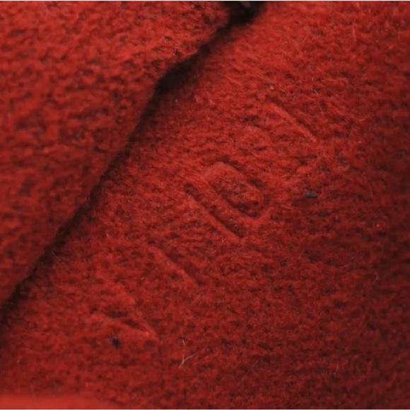 Louis Vuitton Ipanema Pochette - Picture 2 of 9